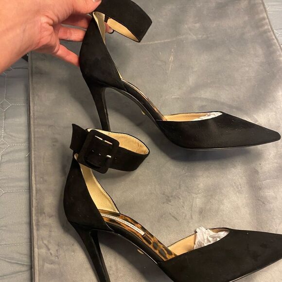 Diane Von furstenberg black suede heels, size 8,5 - Picture 3 of 10